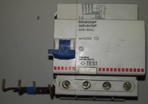 Blocco interruttore - *blocco,