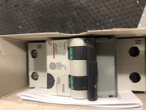 Interruttore magnetotermico - interruttore,