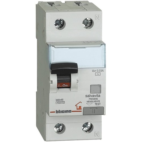 Magnetotermico 32a gc8813ac32 - magnetotermico,